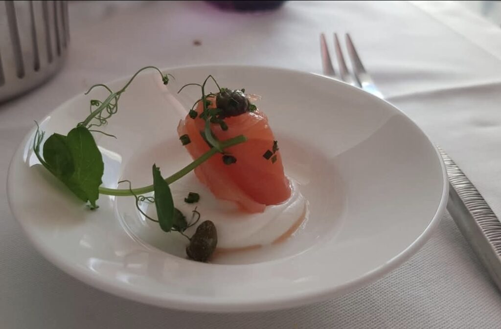 Lecker Lachs auf dem Flug